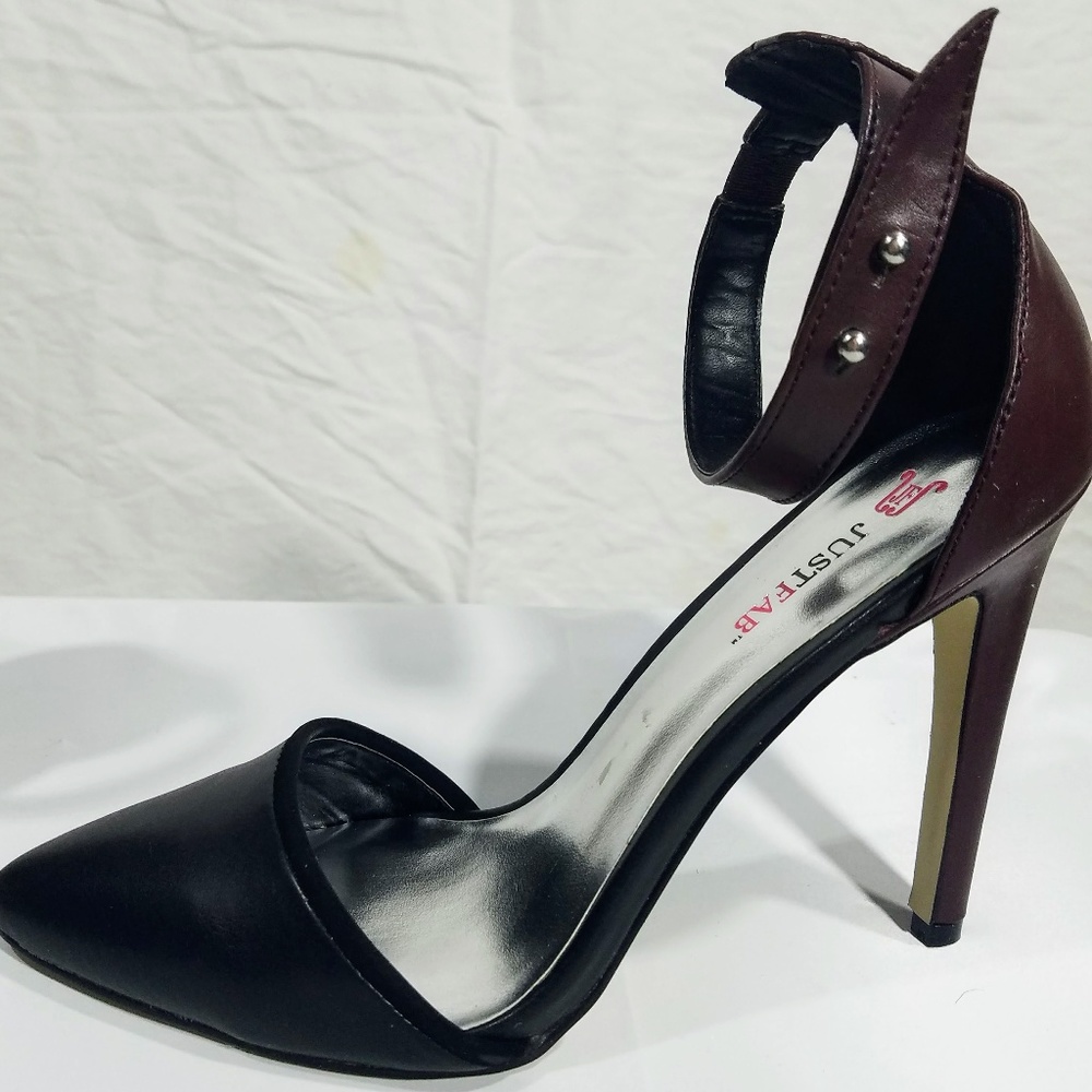 NEW JustFab Black and Maroon Pump w/ Ankle Strap